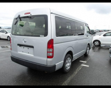 Toyota Hiace Wagon 2020