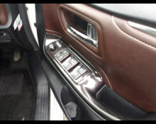 Toyota Esquire 2019