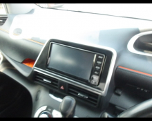 Toyota Sienta 2019