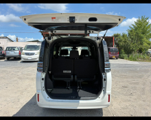 Toyota Voxy 2017