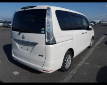 Nissan Serena 2014
