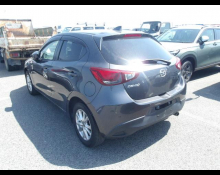 Mazda Demio 2016