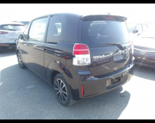Toyota Spade 2018