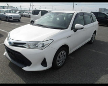 Toyota Corolla Fielder 2018