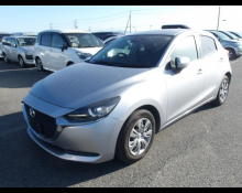 Mazda Mazda2 2022