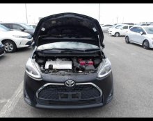 Toyota Sienta 2019
