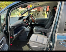 Toyota Voxy 2016