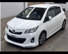 Toyota Vitz 2011