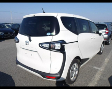 Toyota Sienta 2019