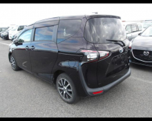 Toyota Sienta 2018