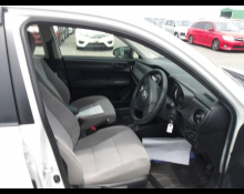 Toyota Corolla Axio 2016