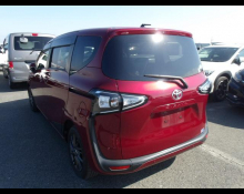 Toyota Sienta 2021