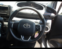 Toyota Sienta 2020