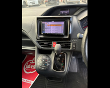 Toyota Voxy 2019