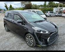 Used Toyota Sienta Cars For Sale in Japan