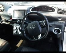 Toyota Sienta 2020