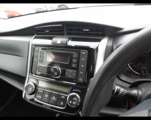 Toyota Corolla Fielder 2015