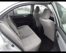 Toyota Corolla Axio 2013