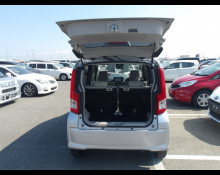 Daihatsu Move 2021