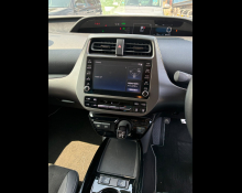 Toyota Prius PHV 2021