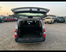 Toyota Succeed Van 2019