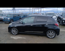 Toyota Vitz 2012