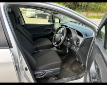 Toyota Vitz 2019