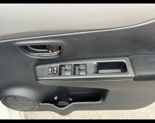 Toyota Vitz 2011
