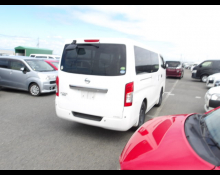 Nissan NV350 2019