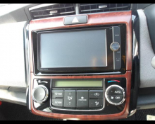 Toyota Corolla Axio 2013