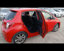 Toyota Vitz 2013