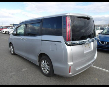 Toyota Noah 2018
