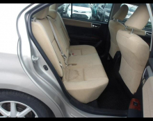 Toyota Corolla Axio 2012