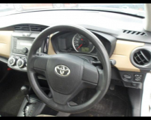 Toyota Corolla Axio 2013