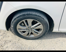 Toyota Sienta 2019