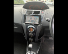 Toyota Vitz 2010