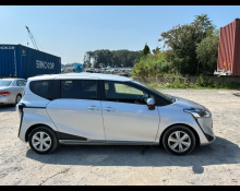 Toyota Sienta 2021