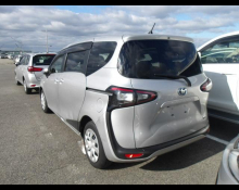 Toyota Sienta 2018