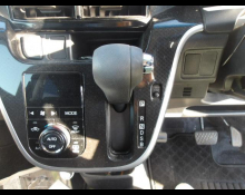 Daihatsu Move Custom 2018