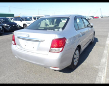 Toyota Corolla Axio 2014