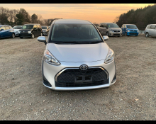 Toyota Sienta 2020