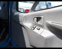Mitsubishi Canter 2000