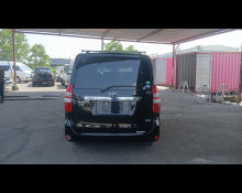 Toyota Noah 2014