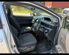 Toyota Sienta 2021