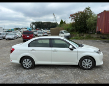 Toyota Corolla Axio 2017