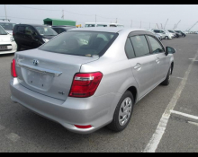 Toyota Corolla Axio 2018