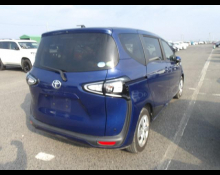 Toyota Sienta 2021