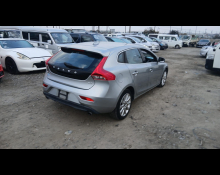 Volvo V40 2013
