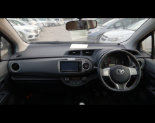 Toyota Vitz 2013