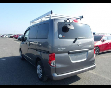 Nissan NV200 2022